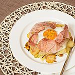 Potatoes with egg and speck