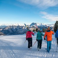 Müde, aber glückliche Skifahrer auf dem Cermis - Der Tagesabschluss für einige Cermis-Skifahrer
